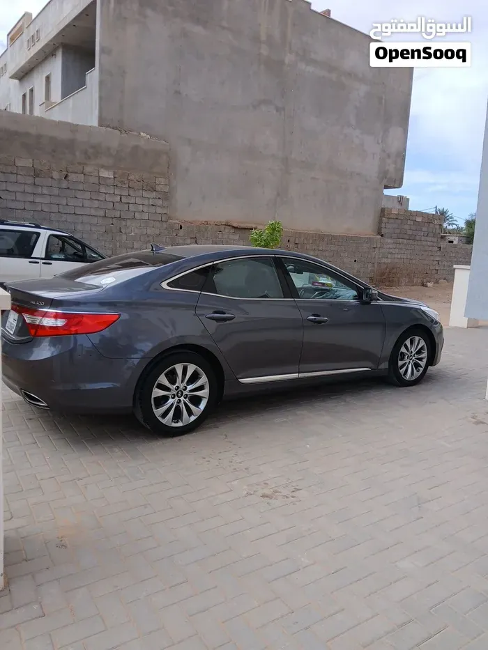 Hyundai Azera