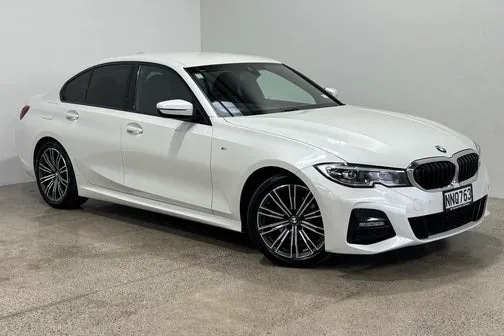 BMW 320I