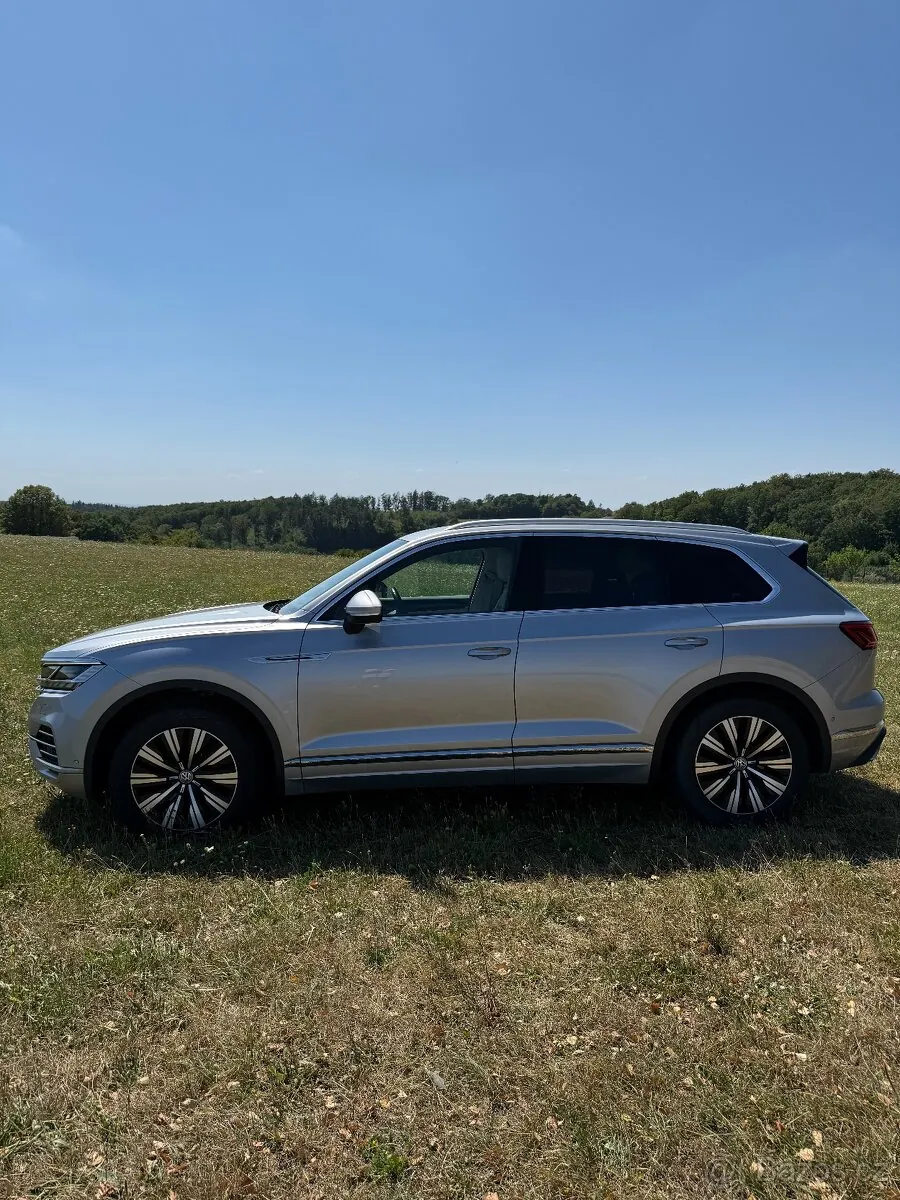 Volkswagen Touareg 2019 photo 4