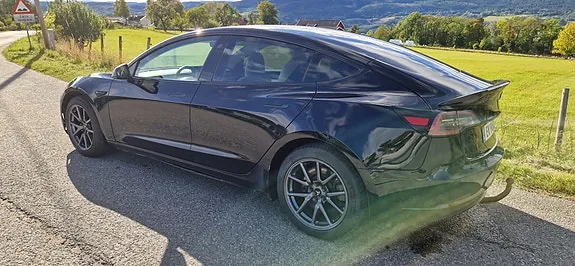 Tesla Model 3 2019 photo 4