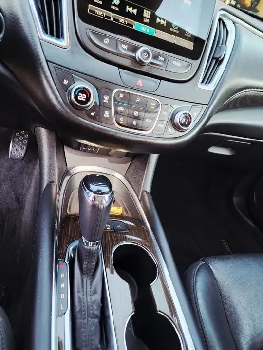 Chevrolet Malibu 2018 photo 4