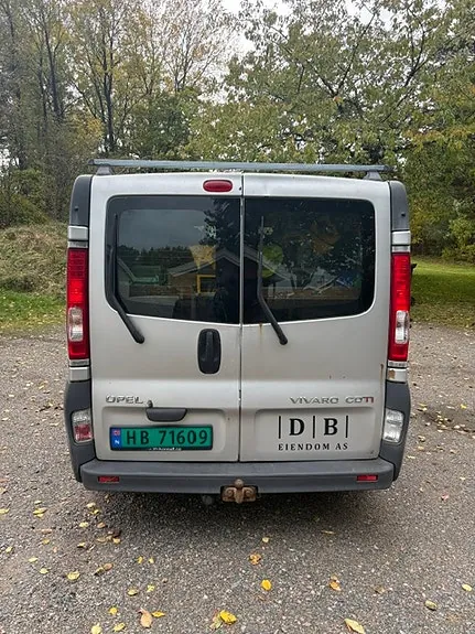 Opel Vivaro 2010 photo 3