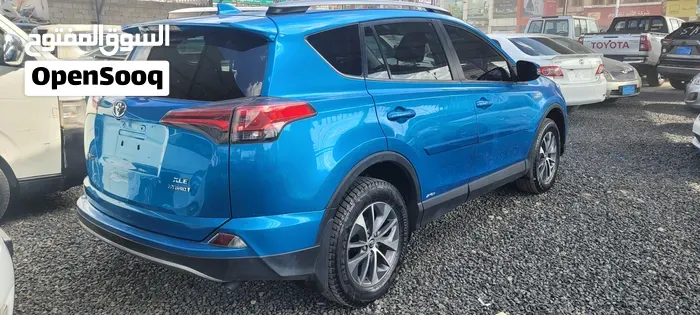 Toyota Rav4 2017 photo 3