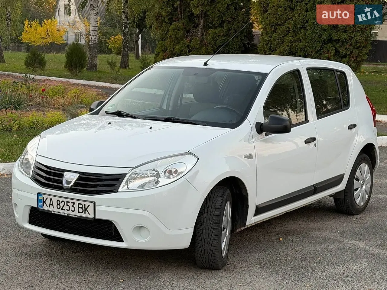 Dacia Sandero 2009 photo 4