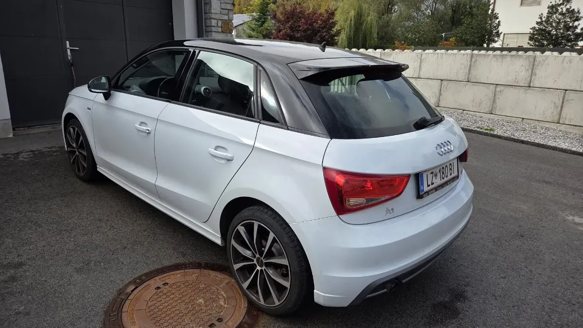 Audi A1 2013 photo 3