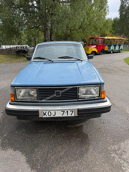 Volvo 244 1980 photo 2