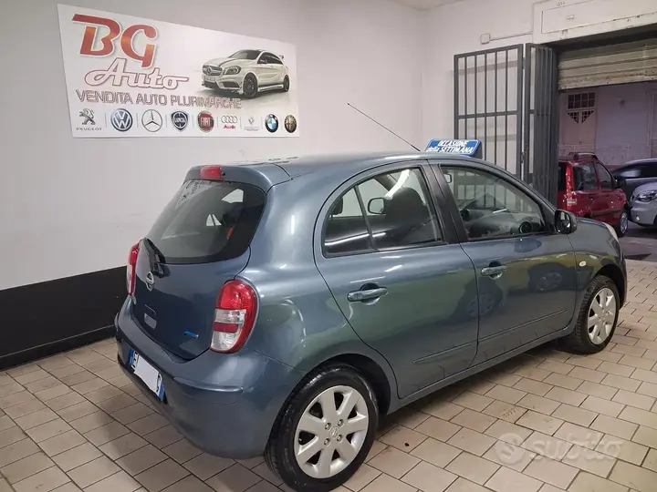 Nissan Micra 2012 photo 4