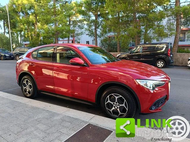 Alfa Romeo Stelvio 2022 photo 3