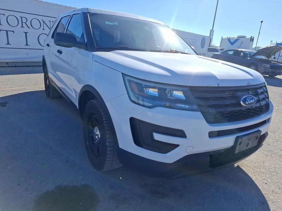Ford Explorer 2017 photo 3