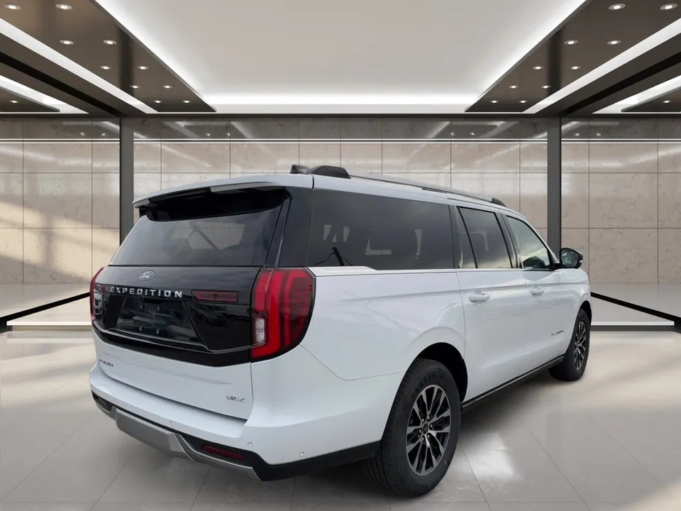 Ford Expedition 2025 photo 4