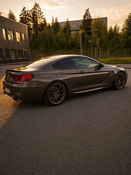 BMW M6 2013 photo 4