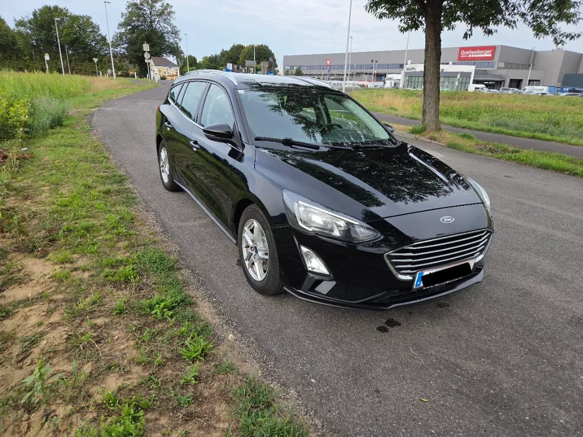 Ford Focus 2019 photo 3