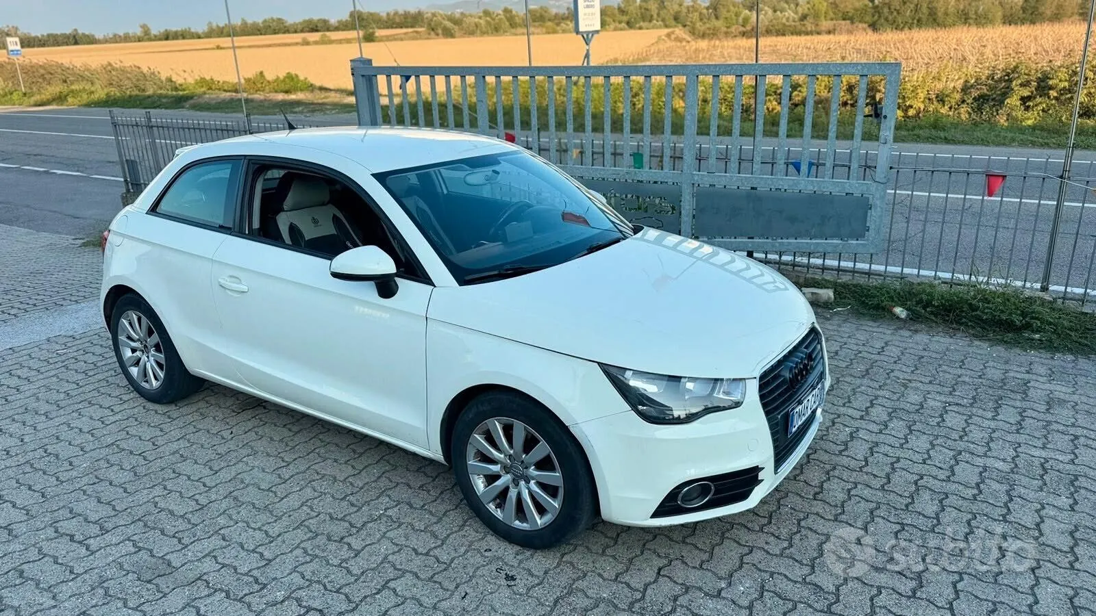 Audi A1 2011 photo 3