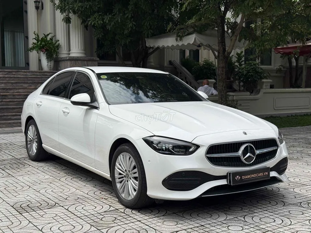 Mercedes-Benz C-Class 2022 photo 3