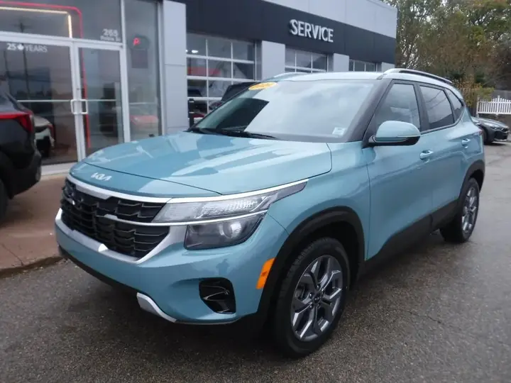 Kia Seltos 2024 photo 2