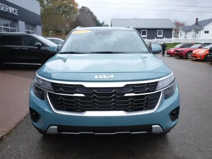 Kia Seltos 2024 photo 3