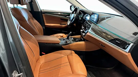 BMW 530I 2018 photo 3