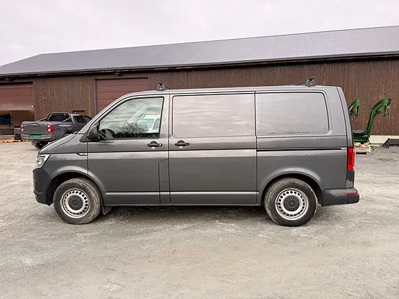 Volkswagen Transporter 2018 photo 3