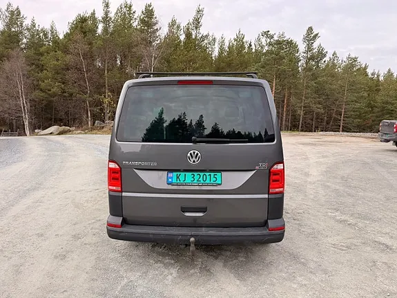 Volkswagen Transporter 2018 photo 5