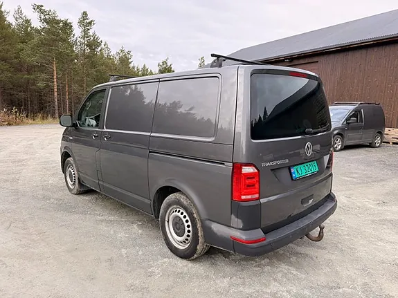 Volkswagen Transporter 2018 photo 4