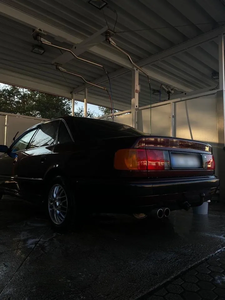 Audi 100 C4