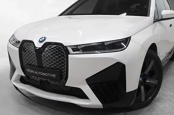 BMW Ix 2023 photo 2