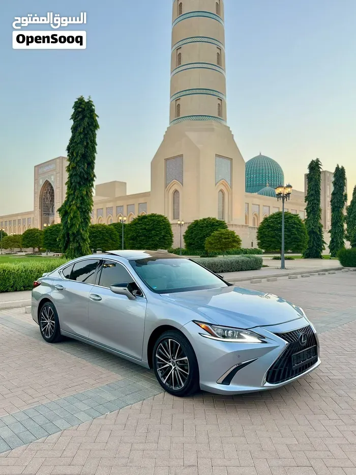 Lexus Es 350 2022 photo 3