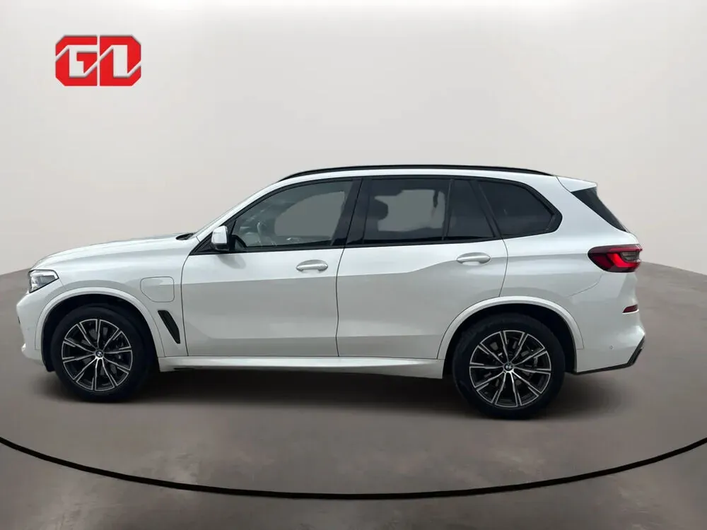 BMW X5 2021 photo 2