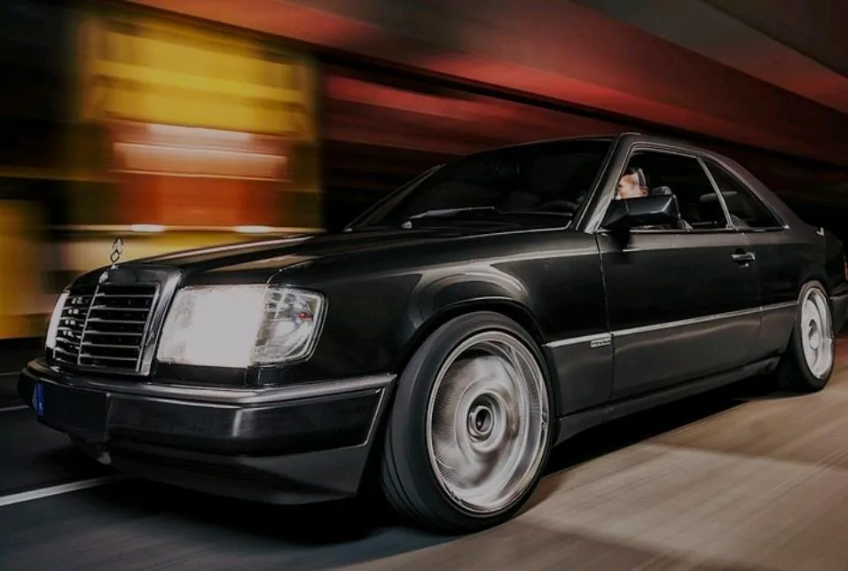 Mercedes-Benz W124