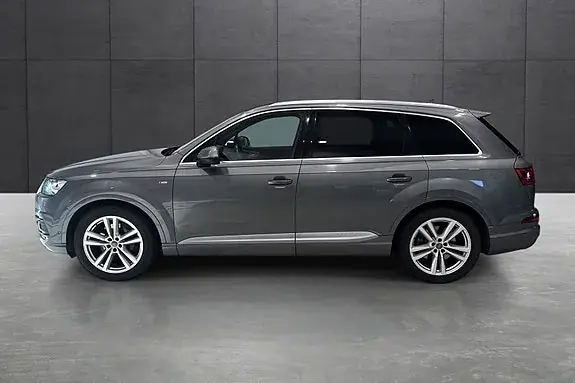Audi Q7 2016 photo 3