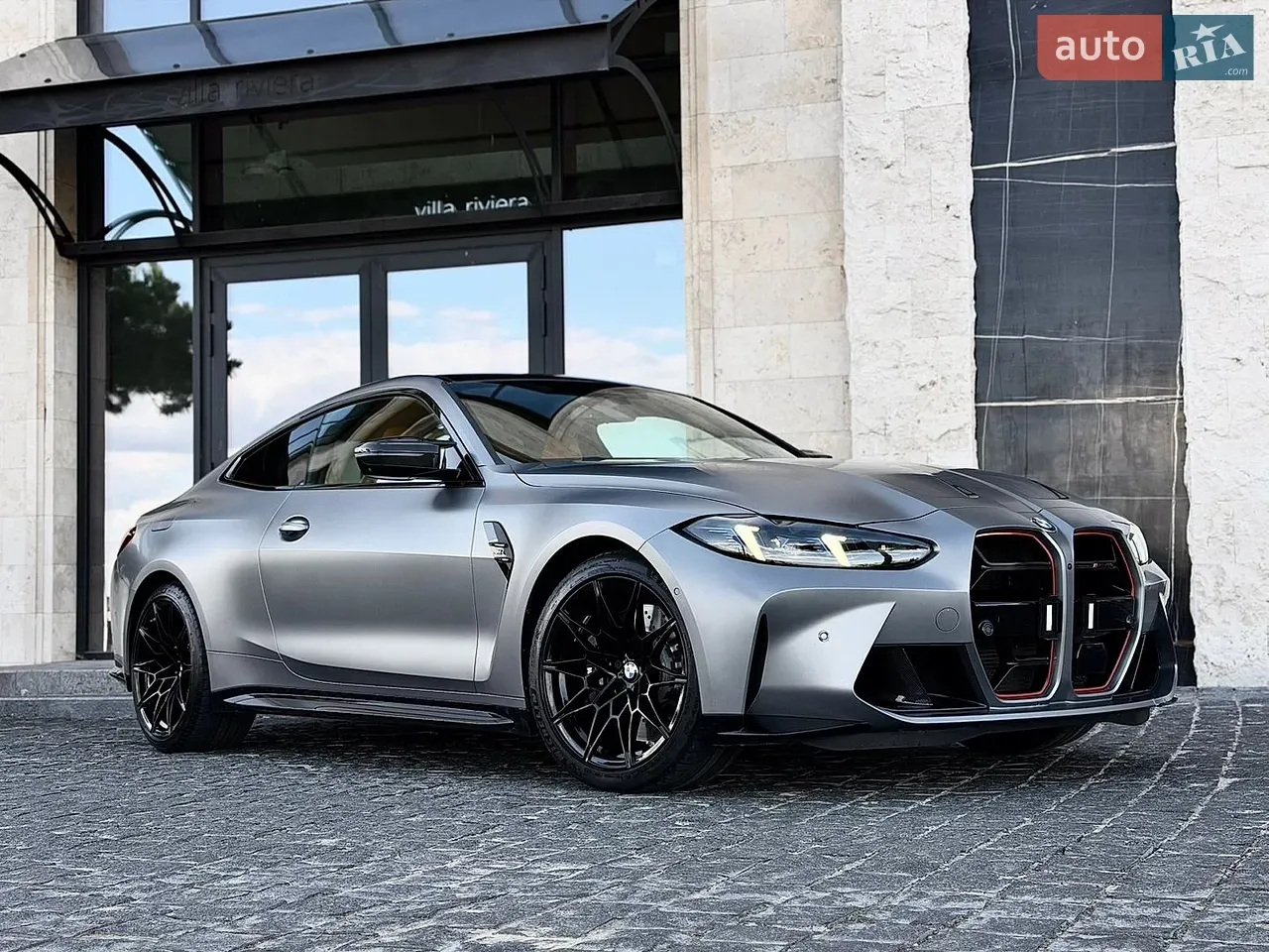 BMW M4 2024 photo 3