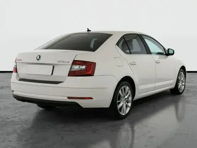 Skoda Octavia 2018 photo 4