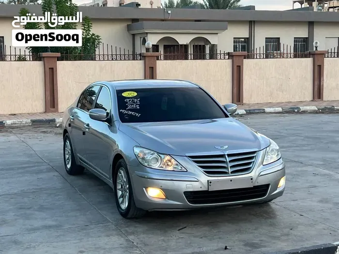 Genesis Sonata 2010 photo 4