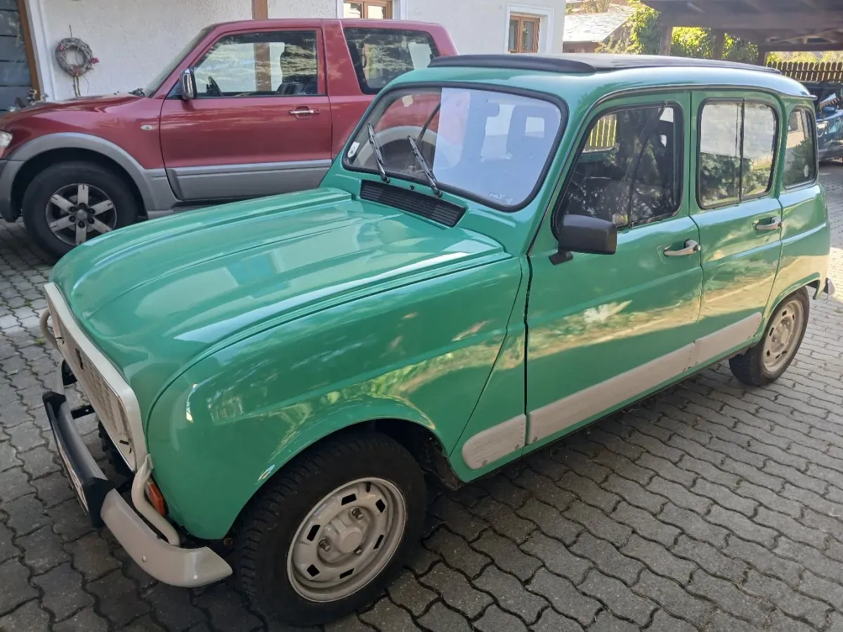 Renault R4