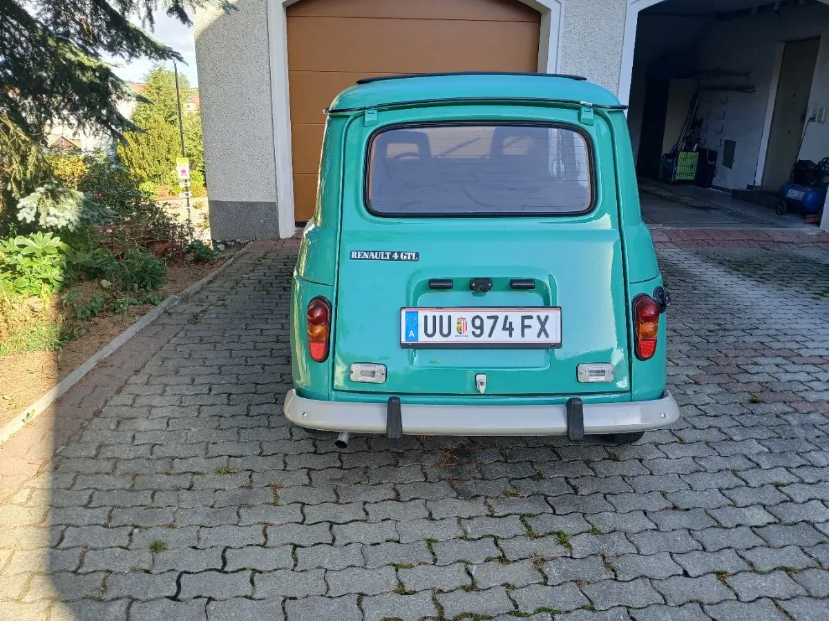 Renault R4 1984 photo 3