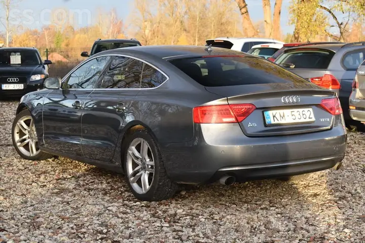 Audi A5 2012 photo 3