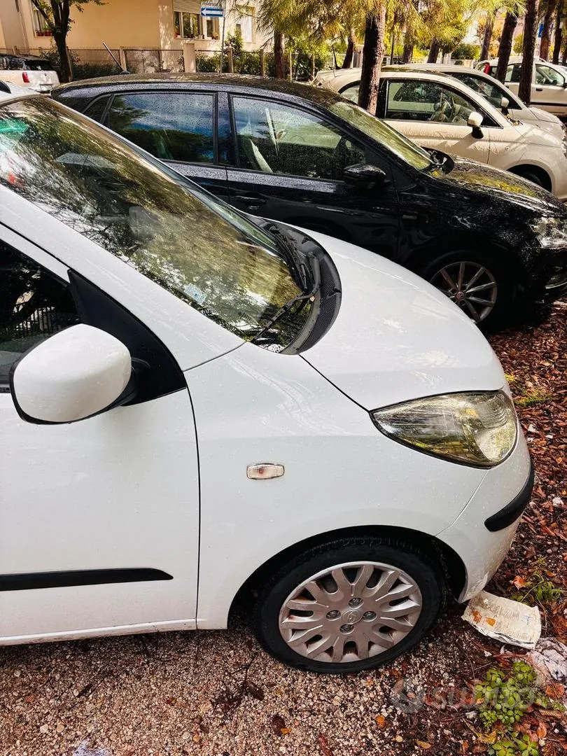 Hyundai I10 2010 photo 3