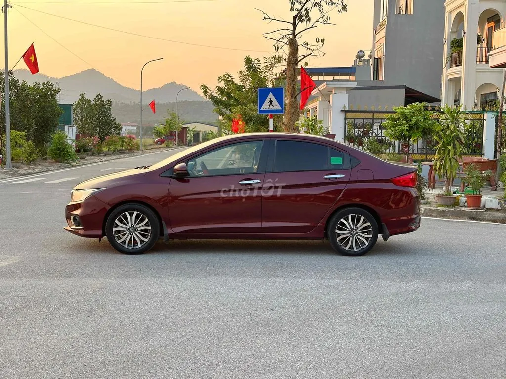 Honda City 2017 photo 3