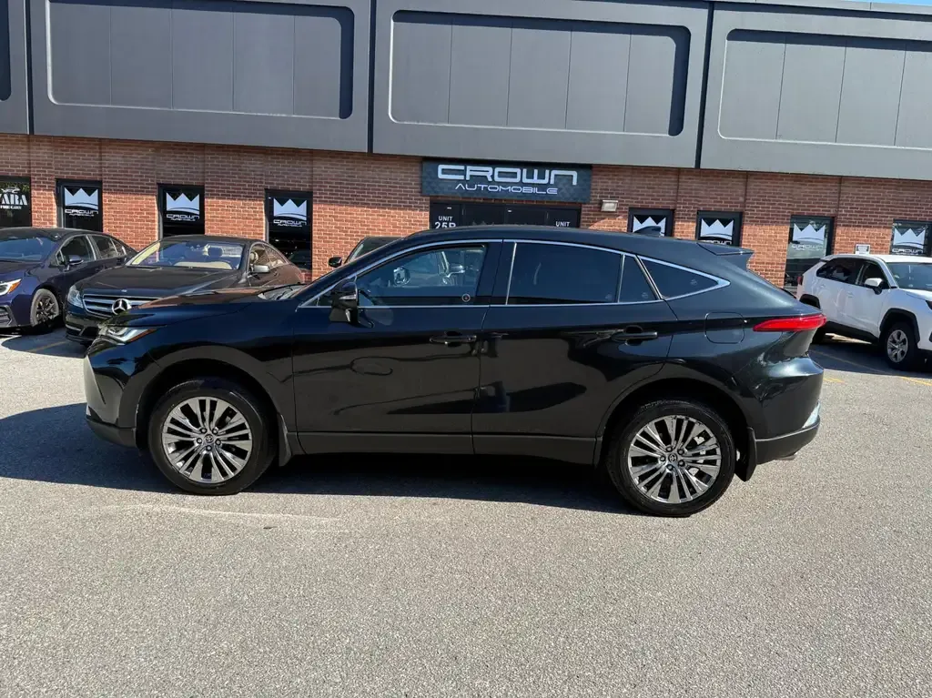 Toyota Venza 2024 photo 4