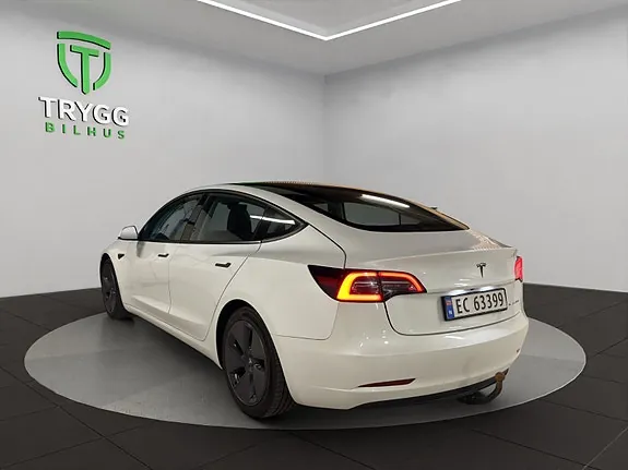 Tesla Model 3 2021 photo 3
