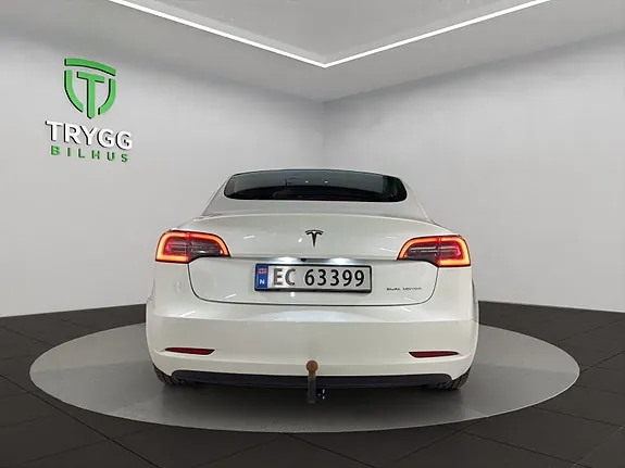 Tesla Model 3 2021 photo 4