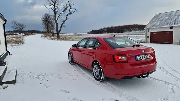 Skoda Octavia 2018 photo 2