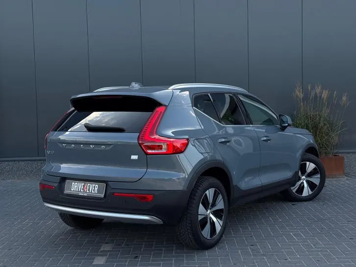 Volvo Xc40 2023 photo 3