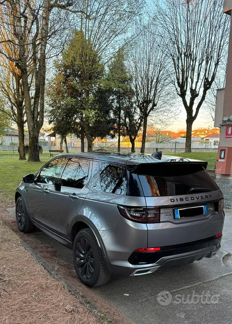 Land Rover Discovery Sport 2019 photo 4