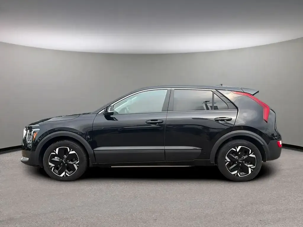 Kia Niro 2023 photo 3