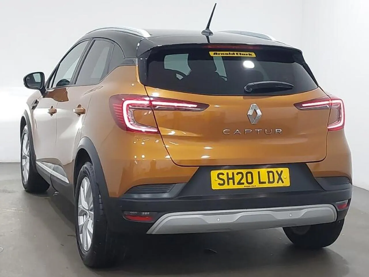 Renault Captur 2020 photo 2