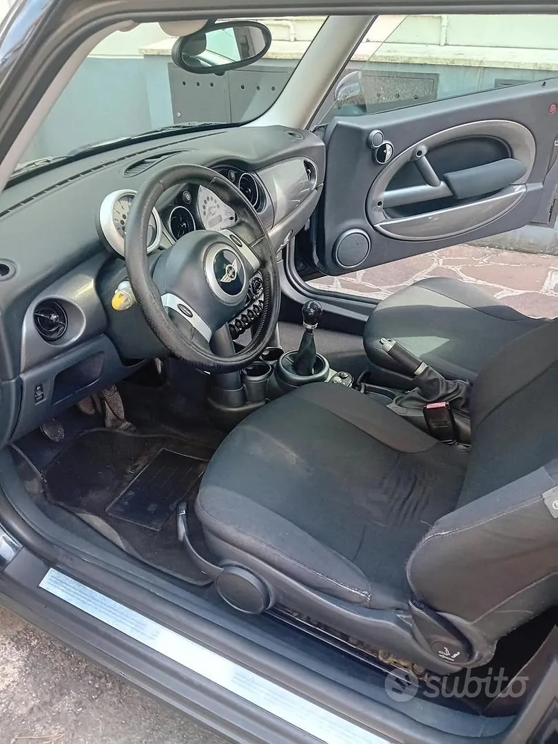Mini Cooper 2006 photo 3