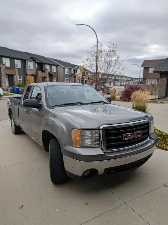 GMC Sierra 2008 photo 2