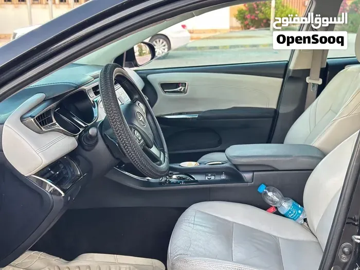 Toyota Avalon 2014 photo 2