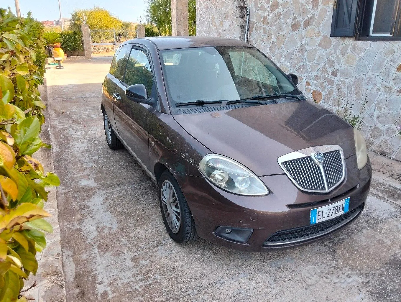 Lancia Ypsilon